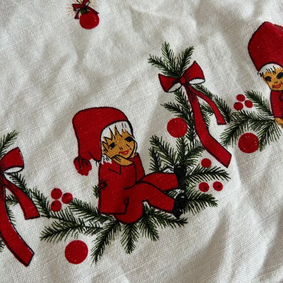 Vintage Christmas Pixie Elf Tableclot - Picture 4 of 6